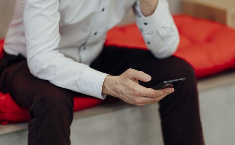 Каждый восьмой россиянин заявил об уверенности в зависимости от