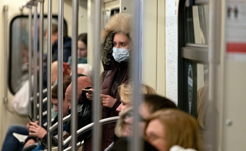 Каждый восьмой россиянин заявил об уверенности в зависимости от