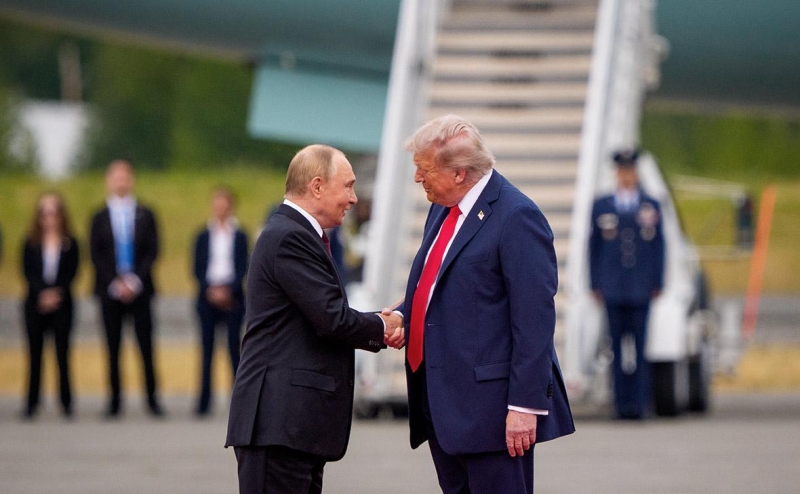 Келлог предложил критикам саммита на Аляске «заткнуться и сидеть в