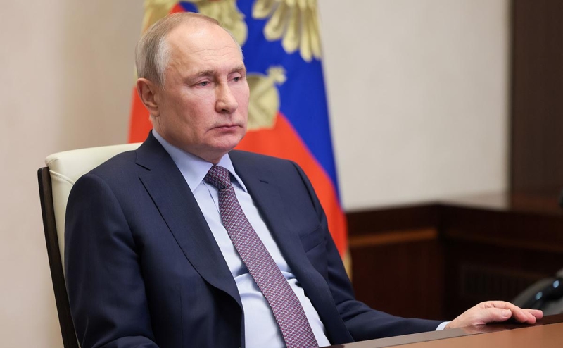 Киев отверг причастность к атаке беспилотников на Кремль