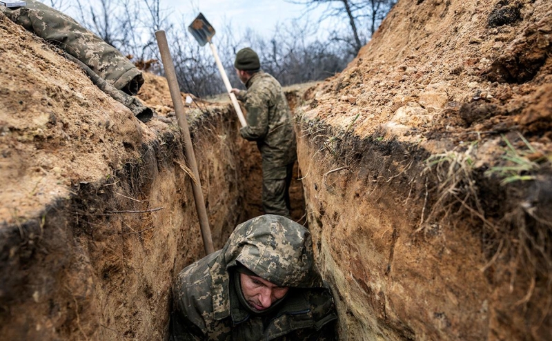Киев ответил на слова о &laquo;безумной краже&raquo; насчет укреплений под
