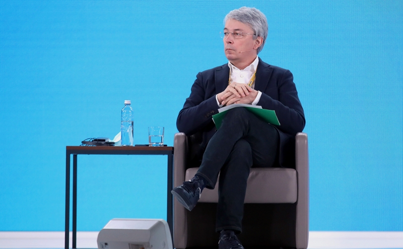 Киев после статьи Путина обвинил русских царей в переписывании истории