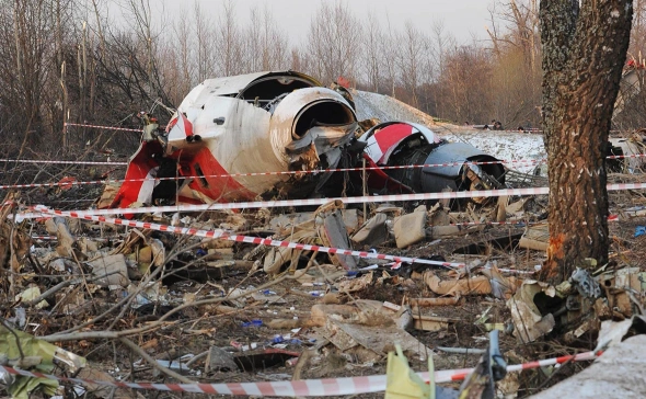 Киев связал контракты молодежи с ВСУ с верой в «мир — дружбу —