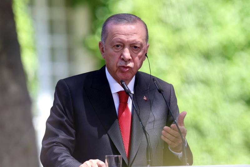 Киев заявил о риске ядерного кризиса из-за ударов по энергообъектам