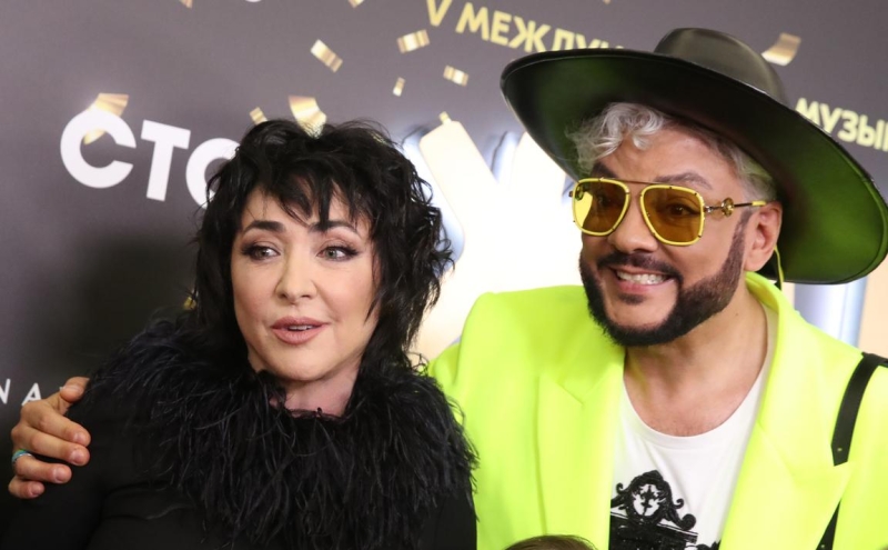 Киркорова и Лолиту исключили из списка артистов «Зимнего Show»