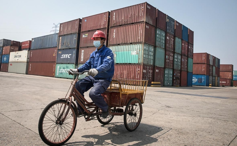 Китай снизил поставки оборудования в Россию впервые с конца 2022 года