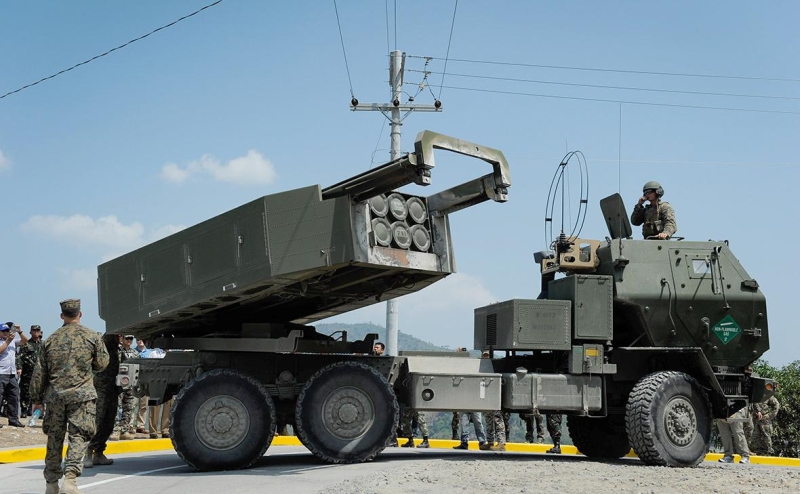 Китай ввел санкции против США из-за продажи оружия Тайваню