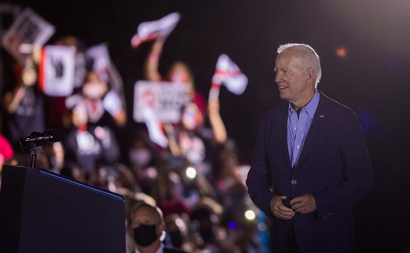 Клинтон исключила попытку противостоять Байдену на выборах в 2024 году