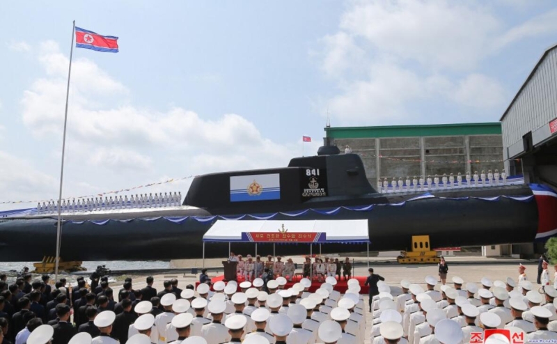 КНДР решила оснастить подлодки тактическим ядерным оружием
