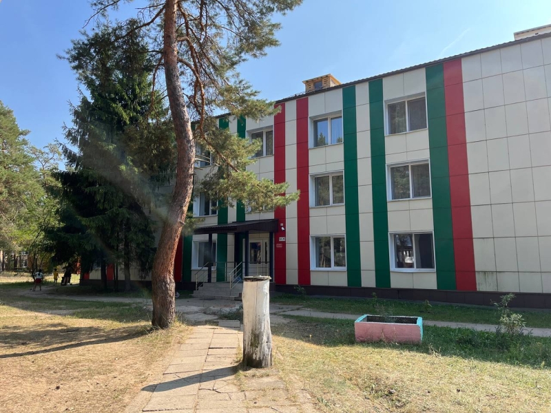 «Когда салют был — убежала»: как живут эвакуированные из Курской