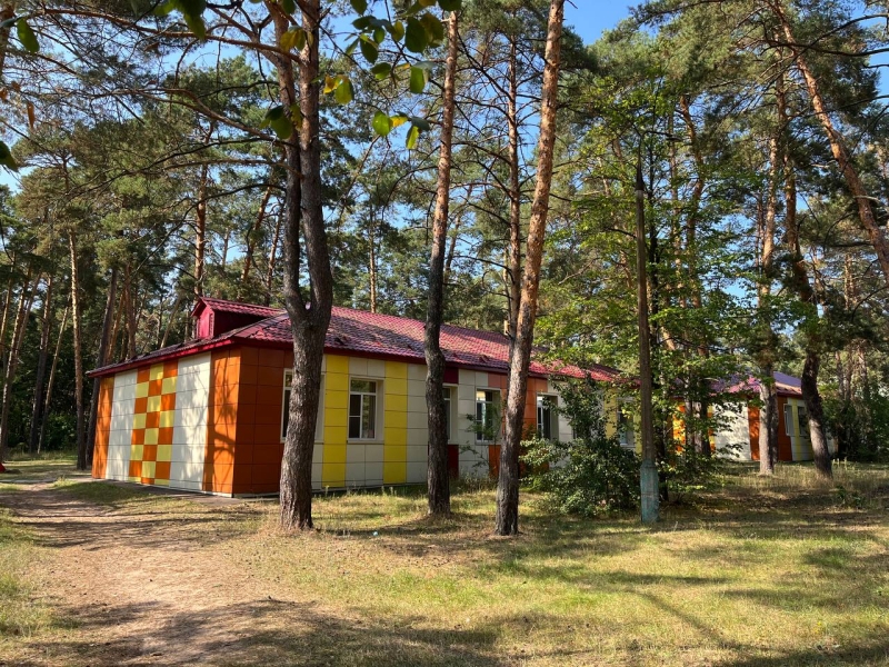 «Когда салют был — убежала»: как живут эвакуированные из Курской