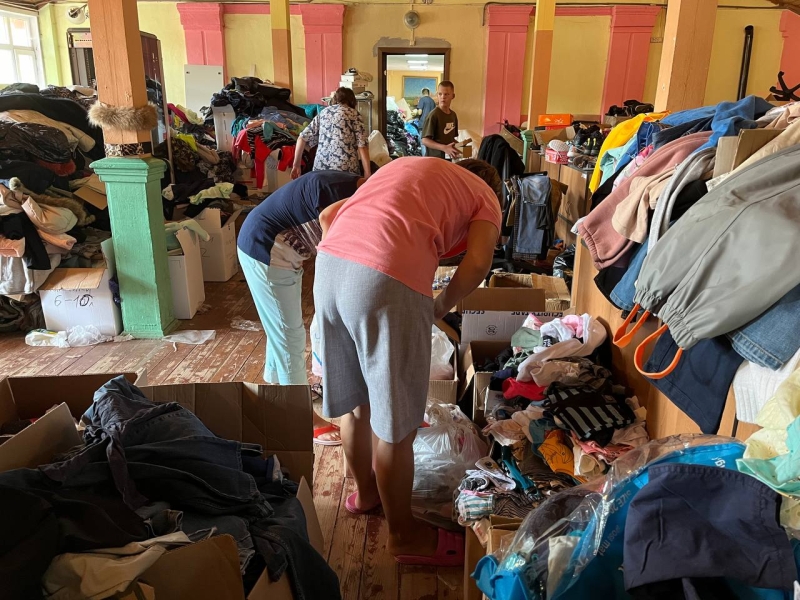 «Когда салют был — убежала»: как живут эвакуированные из Курской