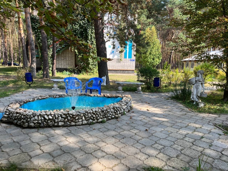 «Когда салют был — убежала»: как живут эвакуированные из Курской