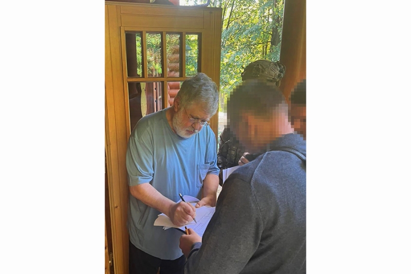 Коломойского арестовали по делу о незаконном выводе $13,5 млн