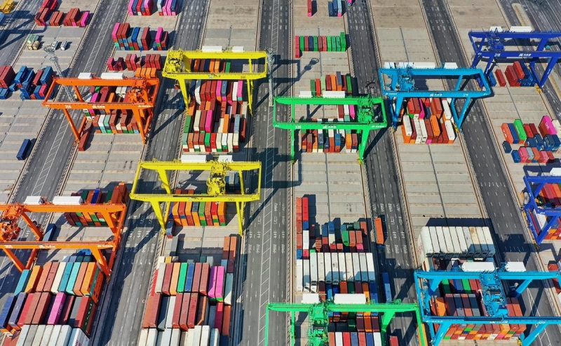 Комиссия конгресса США не увидела отказа Китая от поддержки России