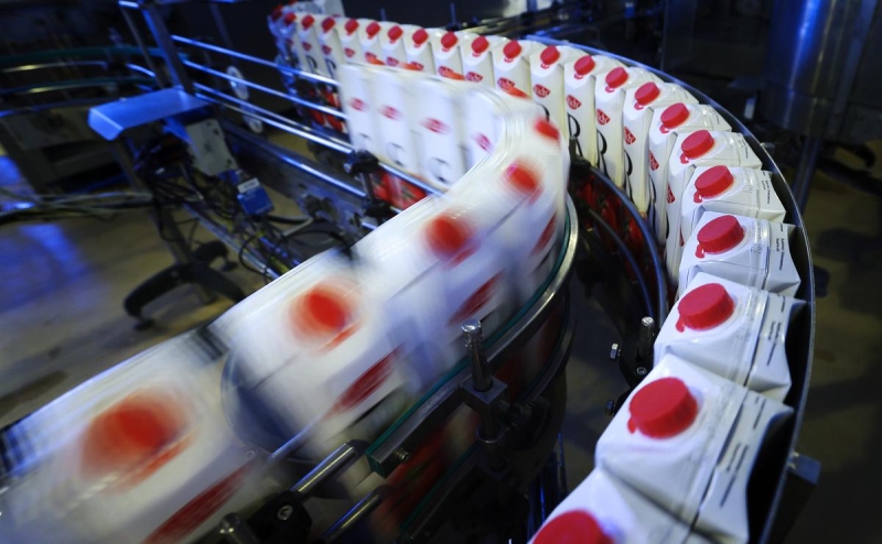 &laquo;Коммерсантъ&raquo; предупредил о подорожании соков и газировок на 10&ndash;20%