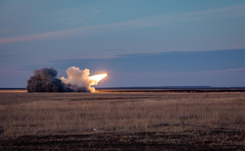 &laquo;Коммерсантъ&raquo; узнал мощность бомбы, которой СБУ подорвала Крымский