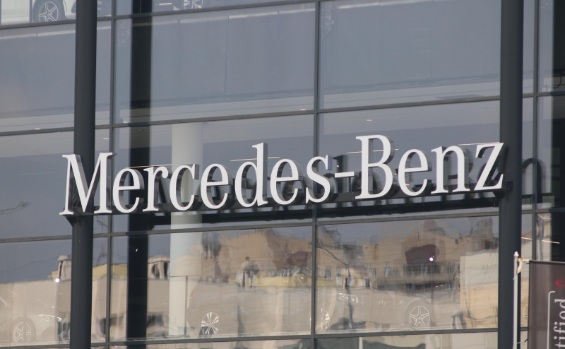 &laquo;Коммерсантъ&raquo; узнал о продаже Mercedes-Benz завода в Подмосковье