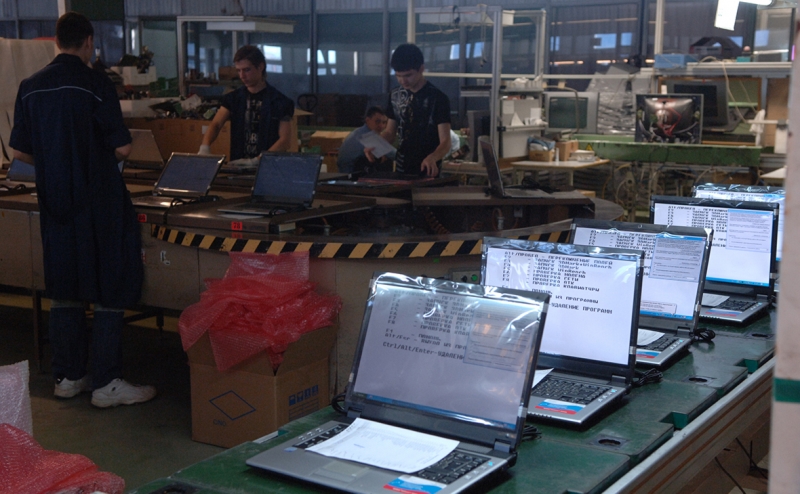 «Коммерсантъ» узнал об обходе заказчиками квот на импортозамещение