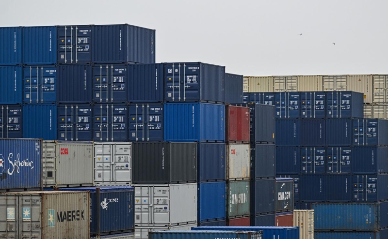 «Коммерсантъ» узнал об остановке транзита Турцией санкционки в Россию