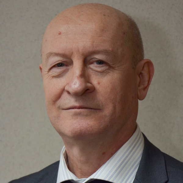 «Коммерсантъ» узнал причину уголовных дел на руководство общества