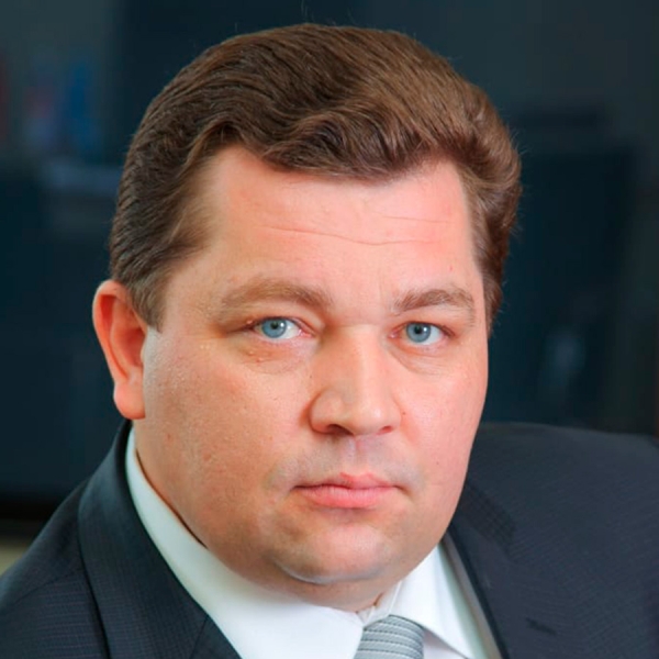 «Коммерсантъ» узнал причину уголовных дел на руководство общества