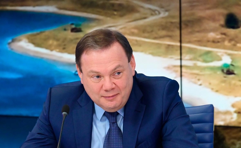 Компания Фридмана и Авена допустила обращение в суд из-за потери $7