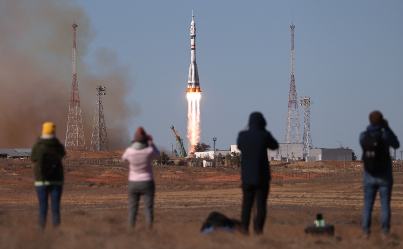 Корабль для съемок первого в мире фильма в космосе стартовал к МКС