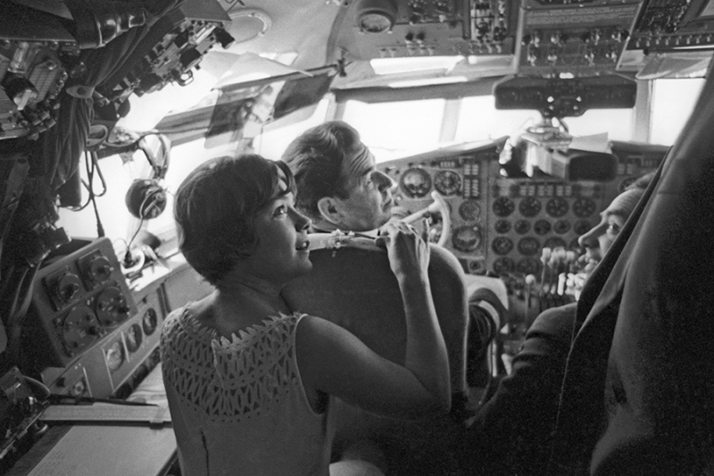 Корнет Шурочка и медсестра Зоя. Главные кадры из жизни Ларисы