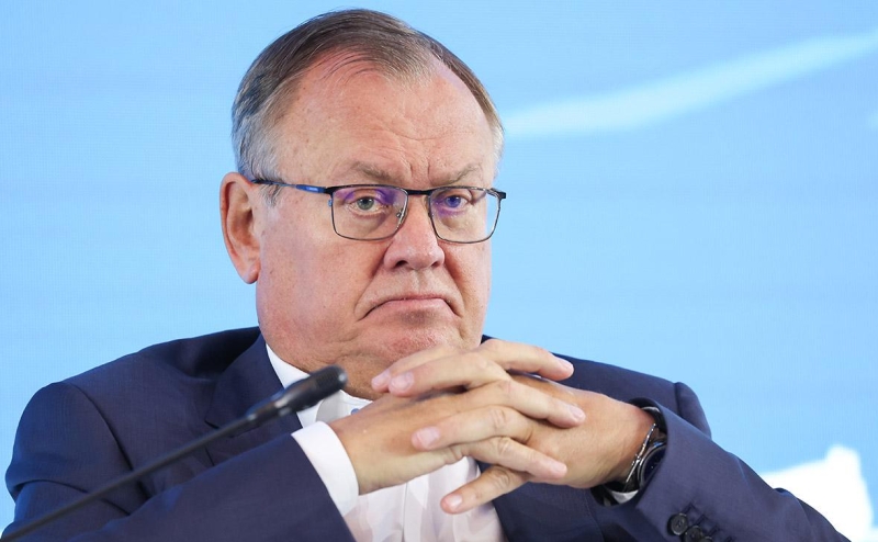 Костин предупредил о долларе по ₽150 и ₽250 при двойном курсе рубля