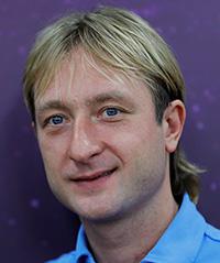 Костылева вернулась к Плющенко после конфликта тренера с ее матерью