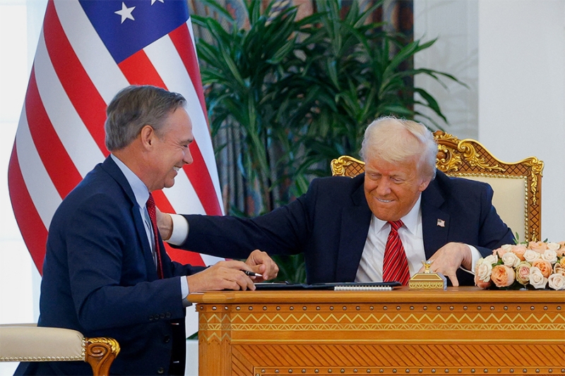 «Красивое место»: как Трамп съездил на Ближний Восток. Фотогалерея