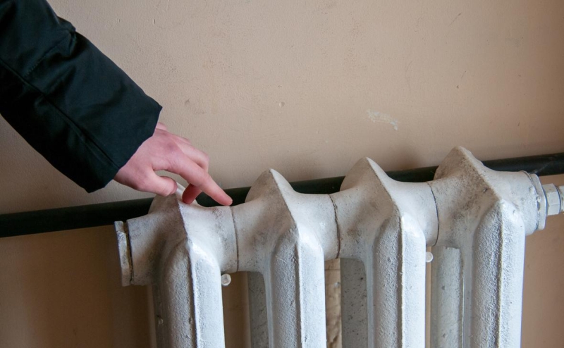 Краснов предостерег от использования тарифов ЖКХ в качестве