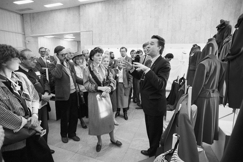 &laquo;Красный Диор&raquo; Слава Зайцев: каким был путь модельера из Иваново