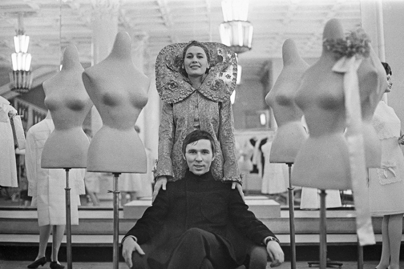 &laquo;Красный Диор&raquo; Слава Зайцев: каким был путь модельера из Иваново