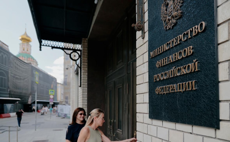 Кредиторы потребуют с Украины выплат по госдолгу впервые с 2022 года