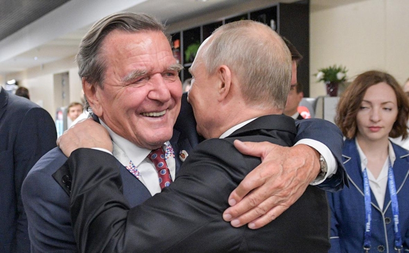 Кремль ответил на слова Шрёдера о дружбе с Путиным и решении конфликта