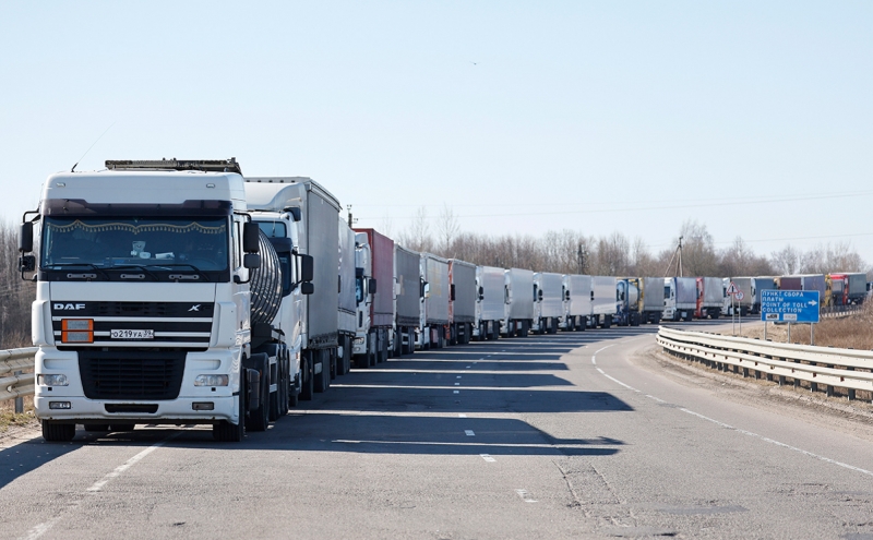 Кремль переадресовал в правительство просьбу бизнеса по фурам из Европы