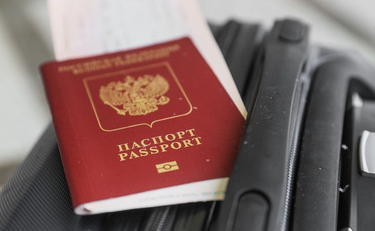 Кремль пообещал не принимать решения по контрсанкциям в ущерб России