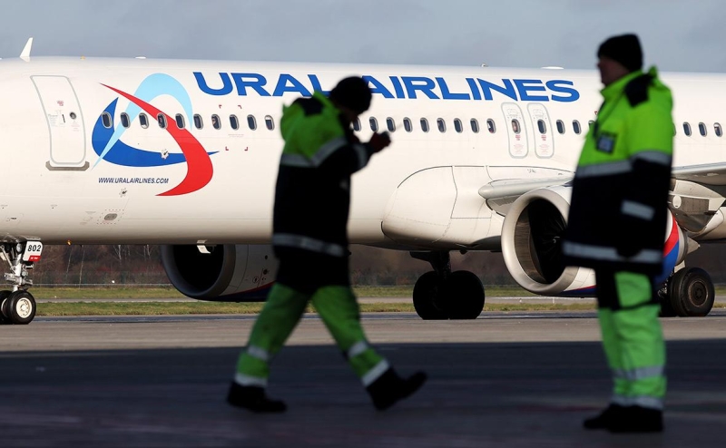 Крупнейший частный авиаперевозчик России сократит присутствие в Москве