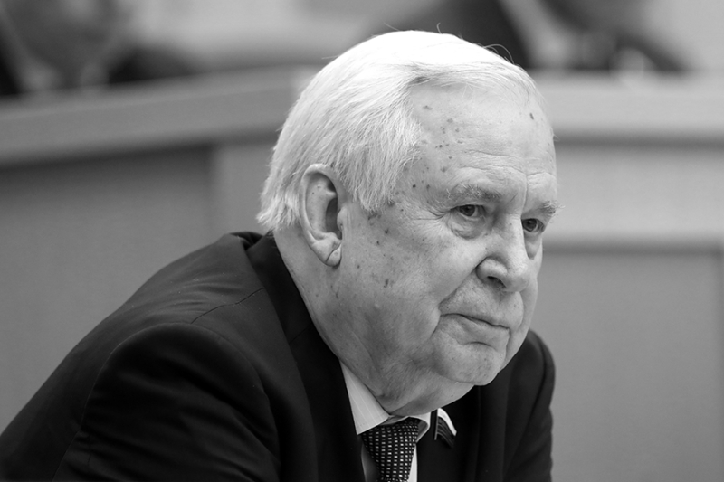 Кто из знаменитостей умер в 2024 году. Фотогалерея