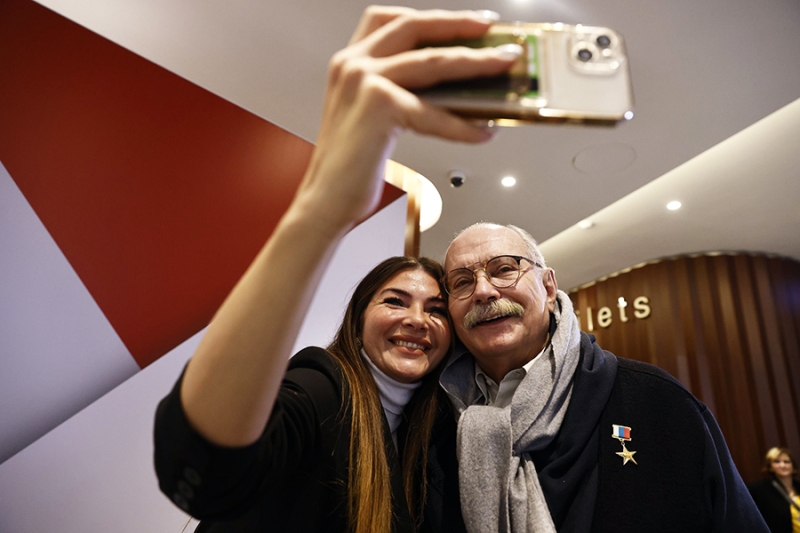 Кто пришел поддержать выдвижение Путина в президенты. Фотографии