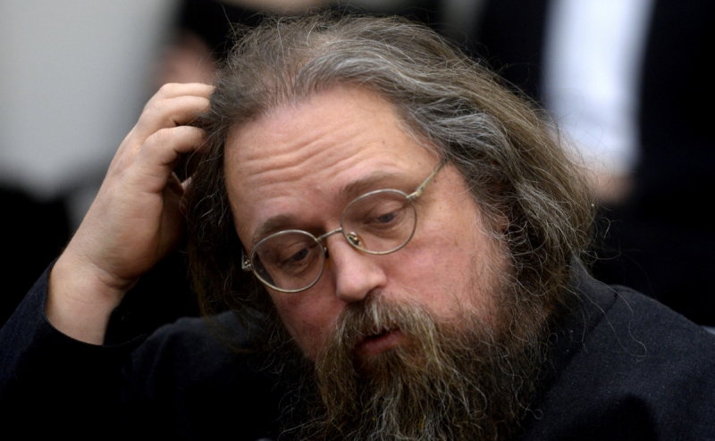 Кураев после решения патриарха Кирилла пообещал «паки и паки думать»