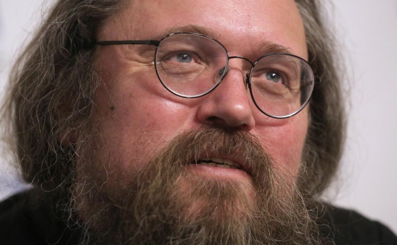 Кураев сообщил о восстановлении его в сане Константинопольской