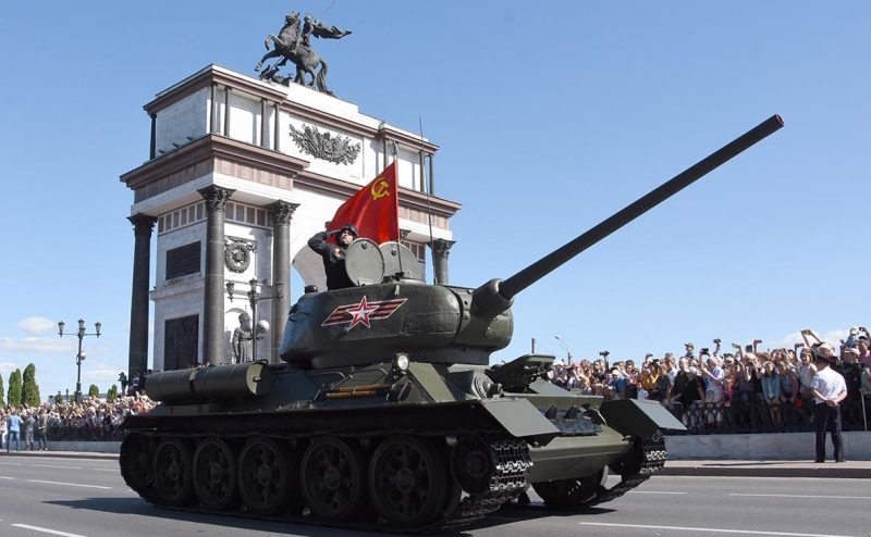 Курск вслед за Белгородом отменил парад на 9 мая