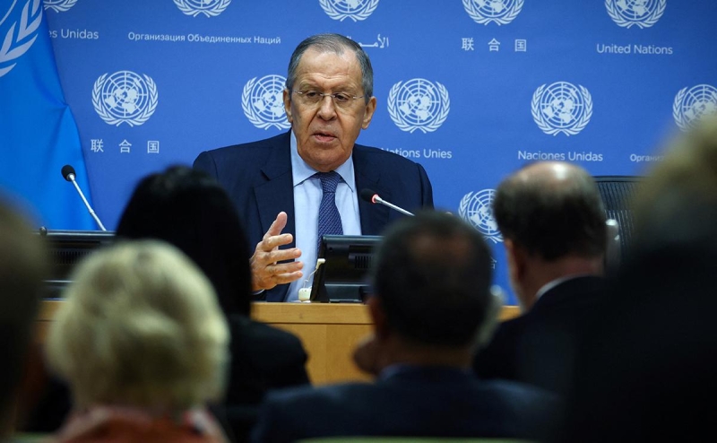 Лавров назвал шизофренией увязку переговоров с контрнаступлением