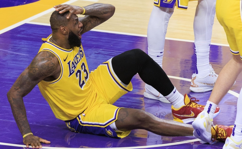 Леброн Джеймс первым в истории НБА достиг отметки в 40 тысяч очков