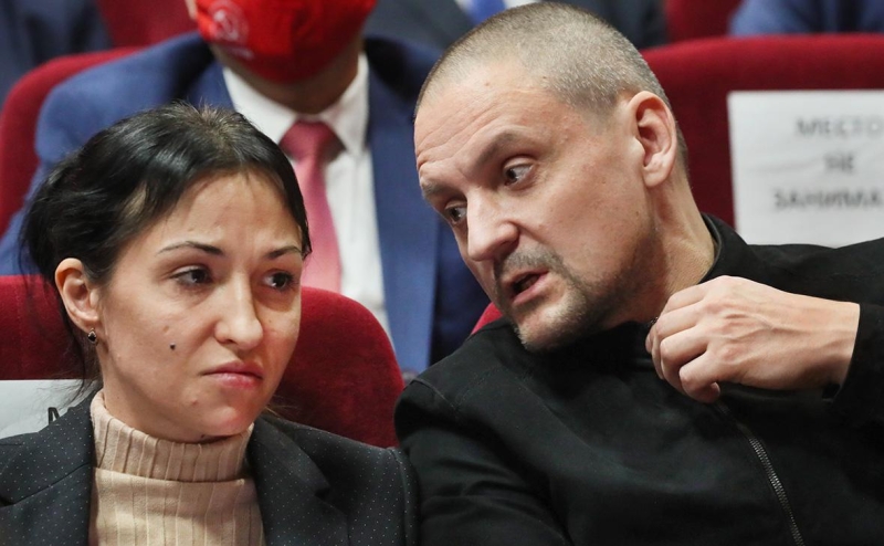 Лидер &laquo;Левого фронта&raquo; Удальцов развелся с женой&nbsp;&mdash; депутатом Госдумы