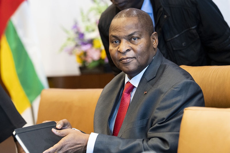 Лидеры в цветных беретах: кто пришел к власти в странах Западной