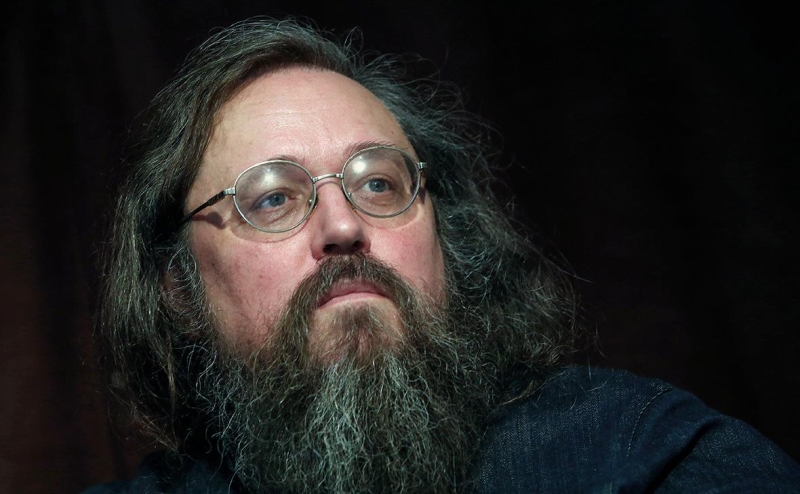 Лишенный сана протодиакон Кураев сообщил о решении уехать из России